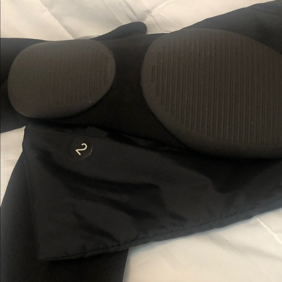 Yeezy Pods size 2 / 11 US - Picture 2 of 3